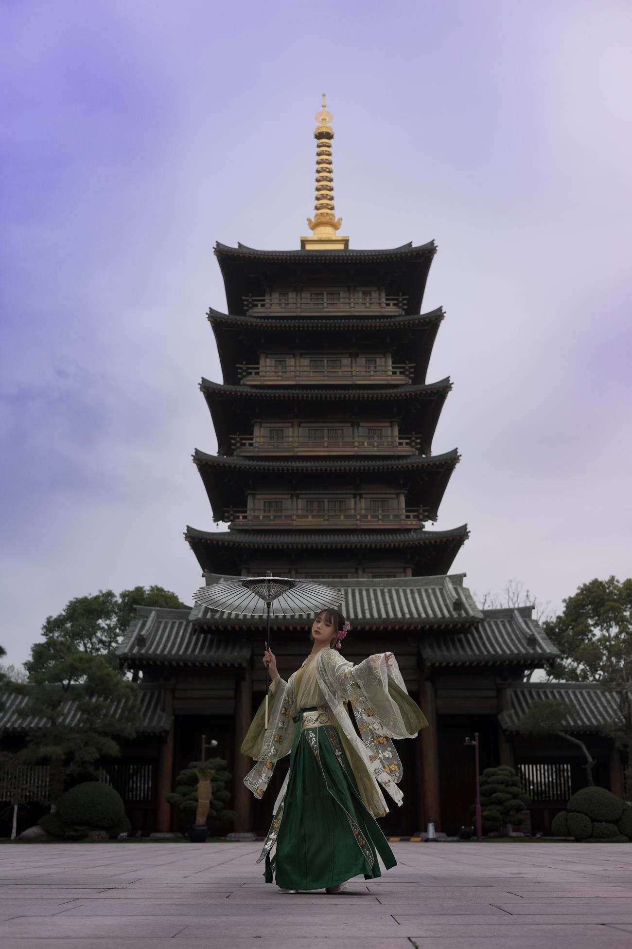 人气Coser@兔子Zzz不吃胡萝卜 宫墙柳[43P]第8张