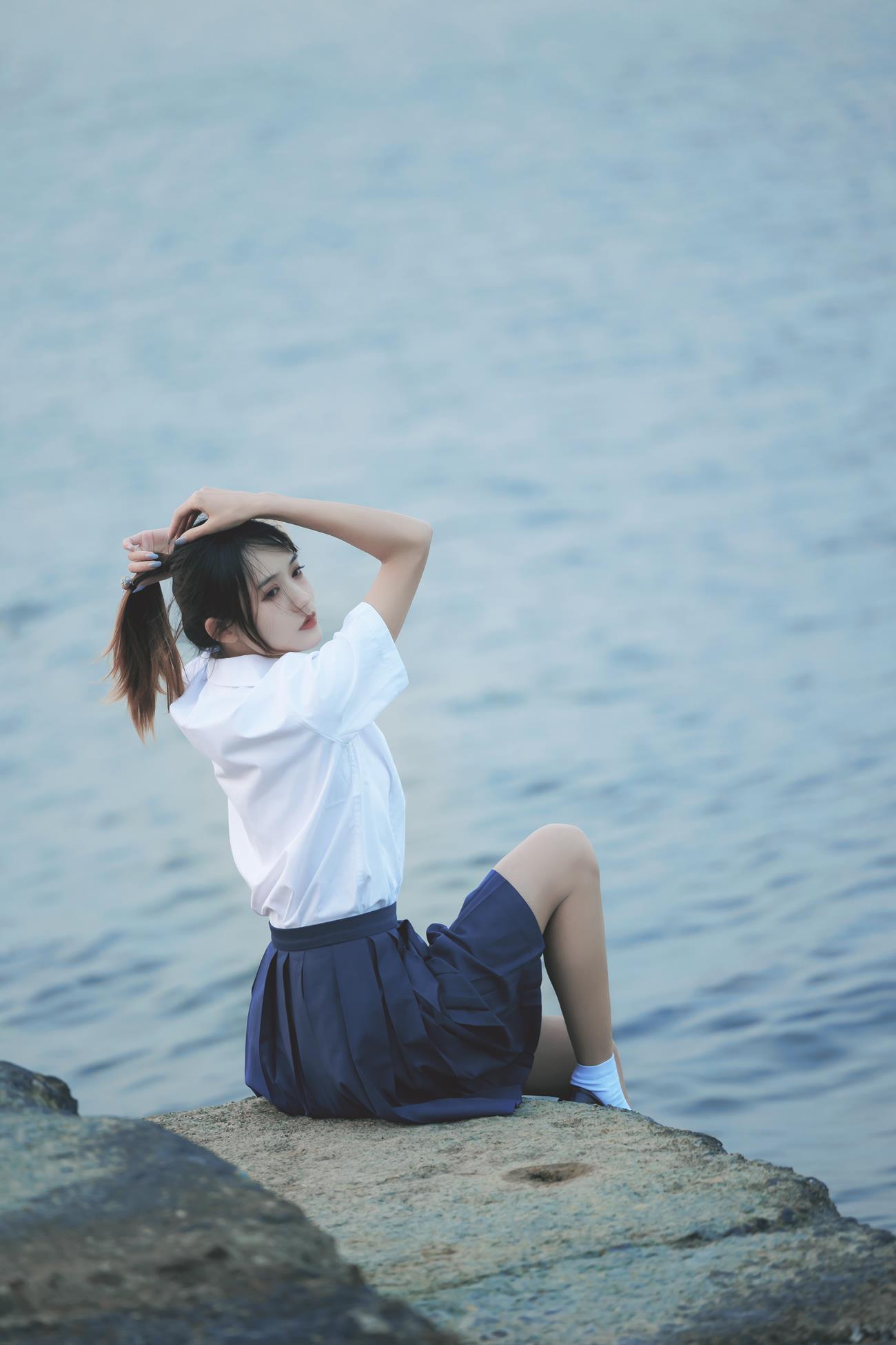 人气Coser@兔子Zzz不吃胡萝卜 海风的声[38P]第4张