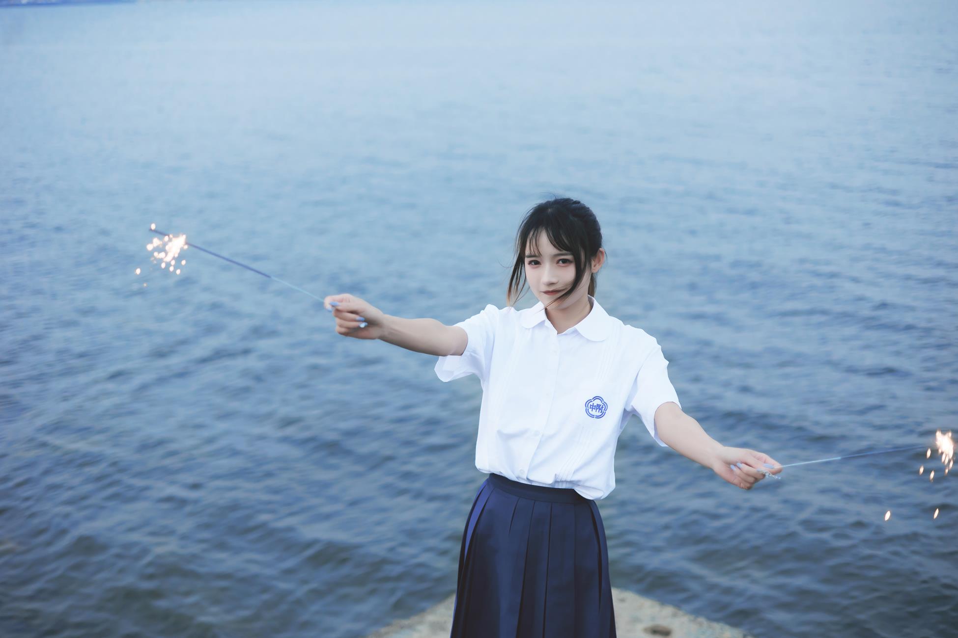 人气Coser@兔子Zzz不吃胡萝卜 海风的声[38P]第6张