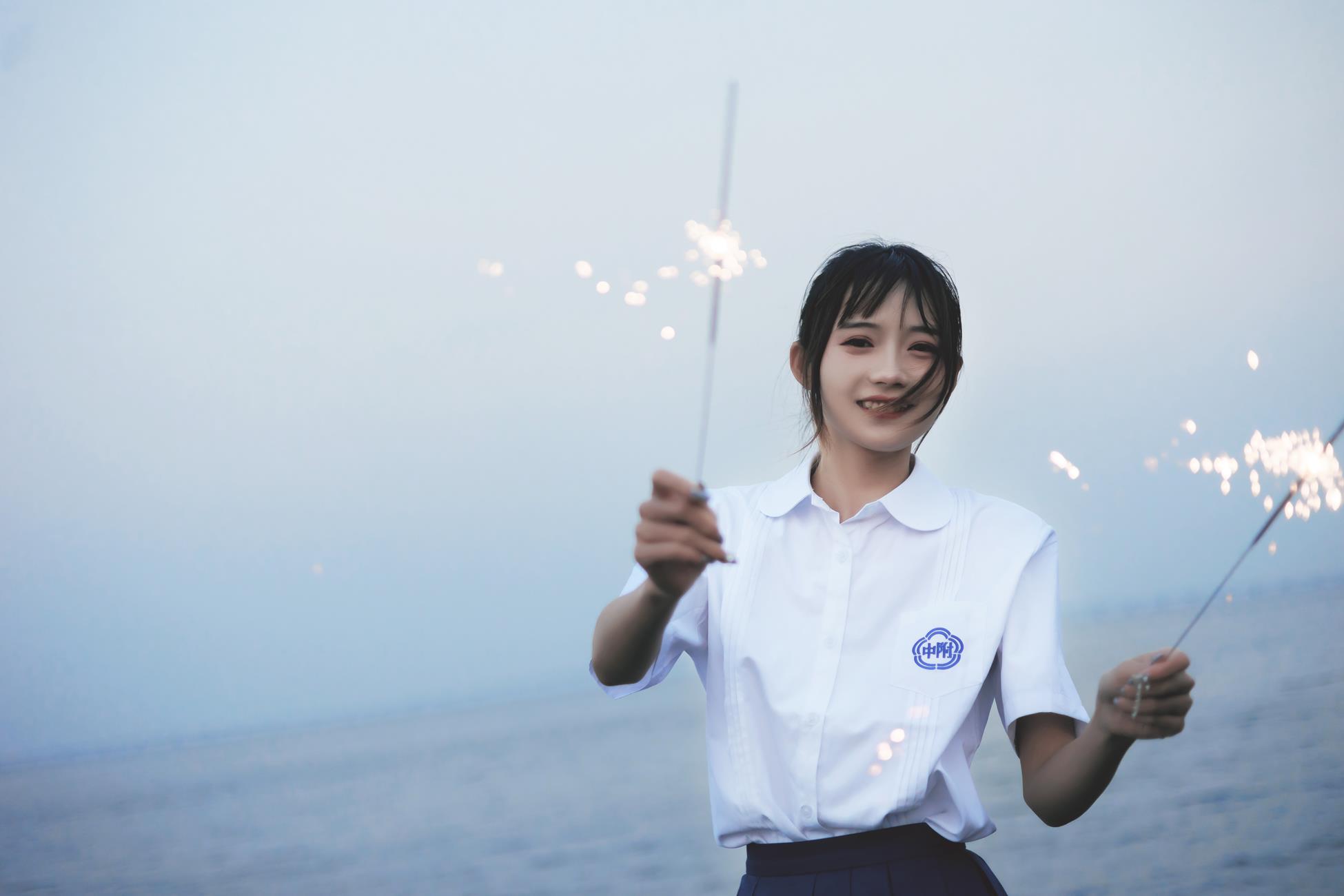 人气Coser@兔子Zzz不吃胡萝卜 海风的声[38P]第6张