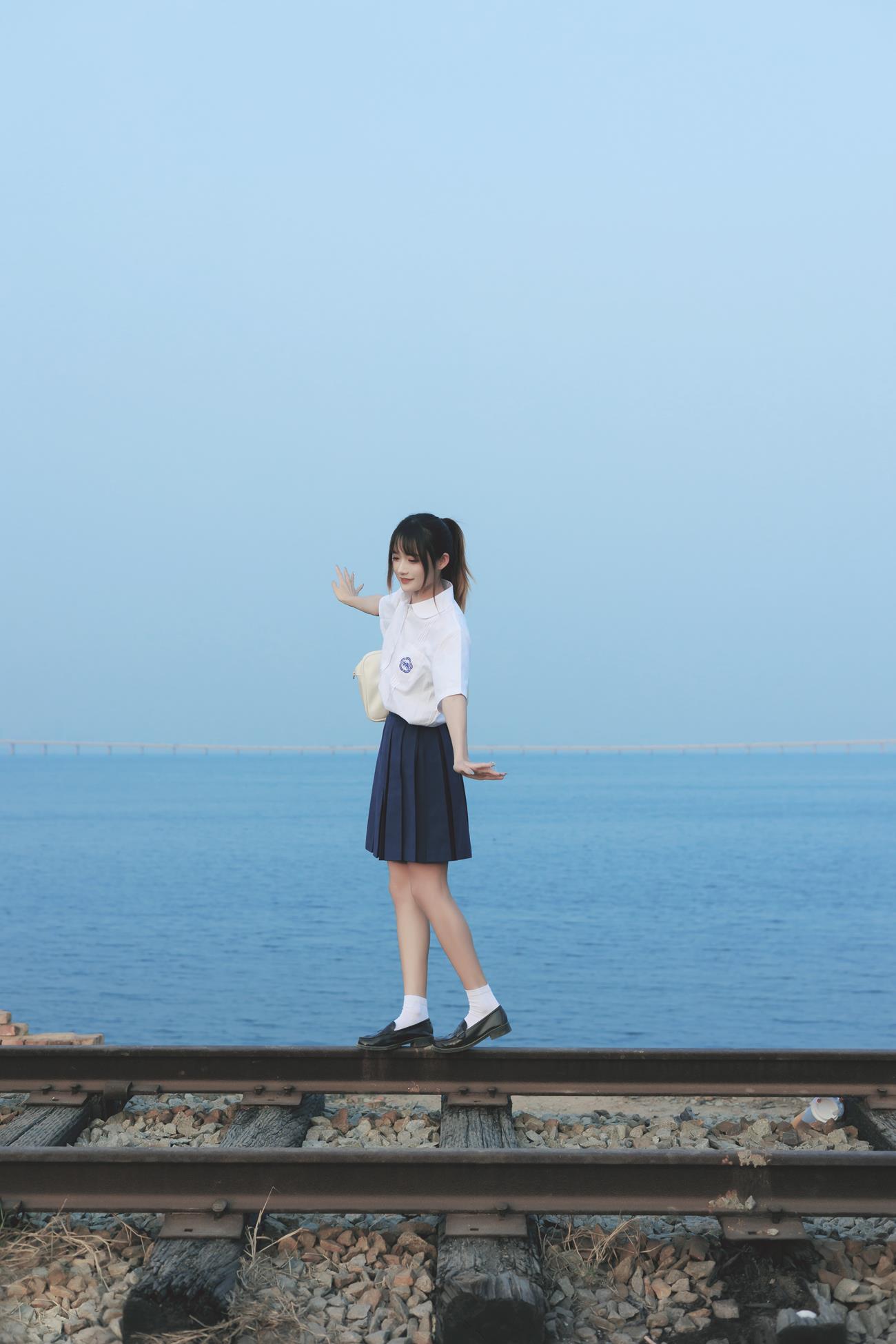 人气Coser@兔子Zzz不吃胡萝卜 海风的声[38P]第7张
