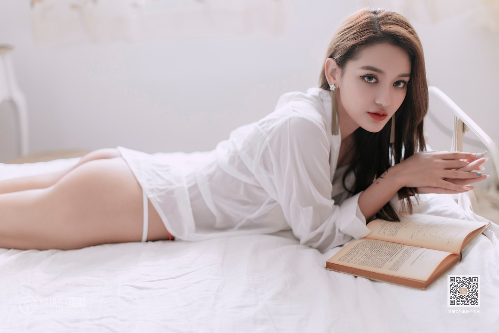 [YALAYI雅拉伊] 2019.09.12 No.398 如雪如霜 刘子炀 在现浏览第8张