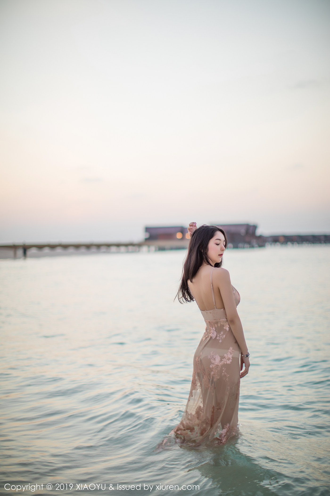 [XIAOYU语画界]YU20190709VOL0106 2019.07.09 VOL.106 精致的蕾SI内一当被打湿 Angela喜欢猫[46+1P]第1张