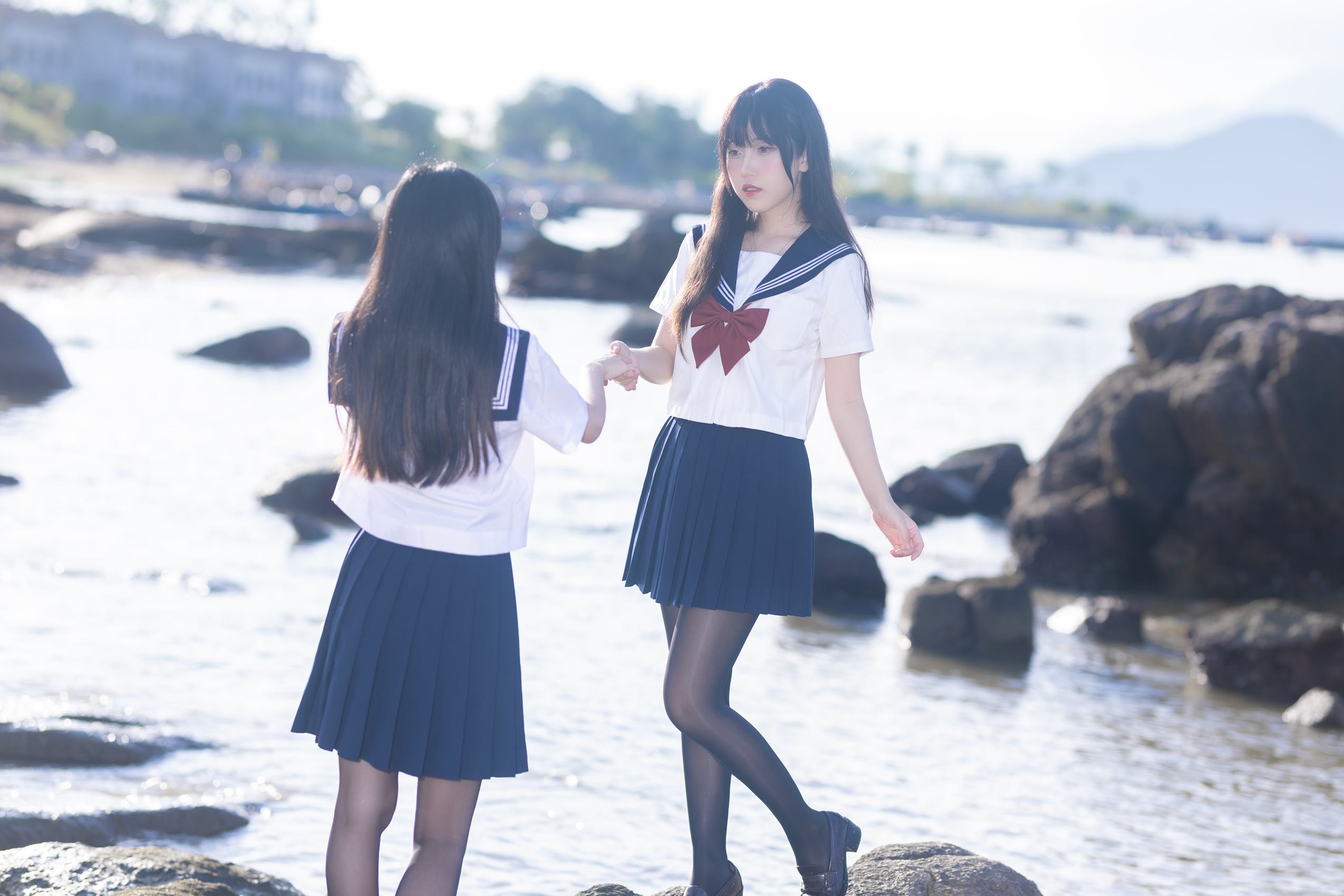 不呆猫  × 三無人型  水手服百合黑丝[31P]第2张