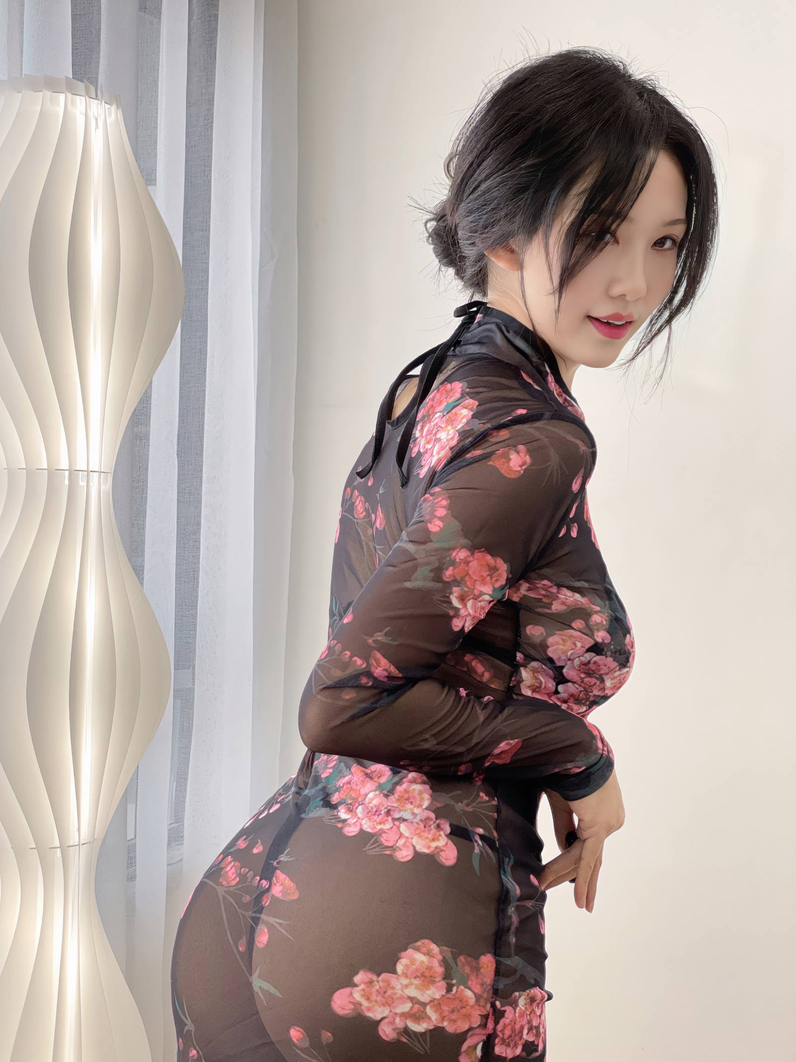 抖娘-利世   情趣旗袍[14P]第1张
