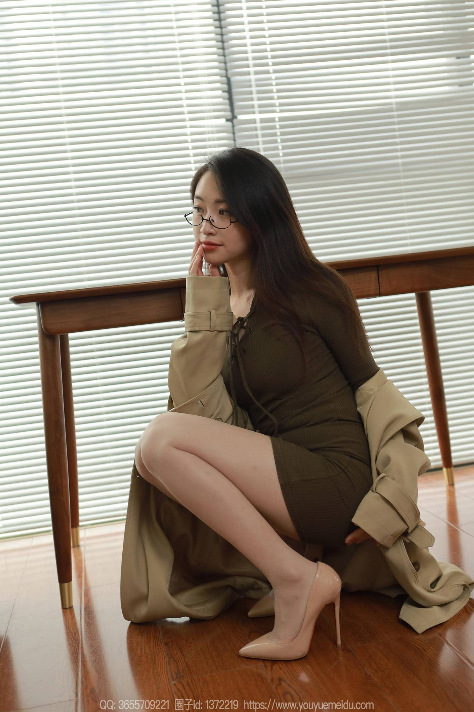 [IESS异思趣向] 2024.03.21 丝享家1695：小婕《包臀肉丝（上）》[82P]第14张