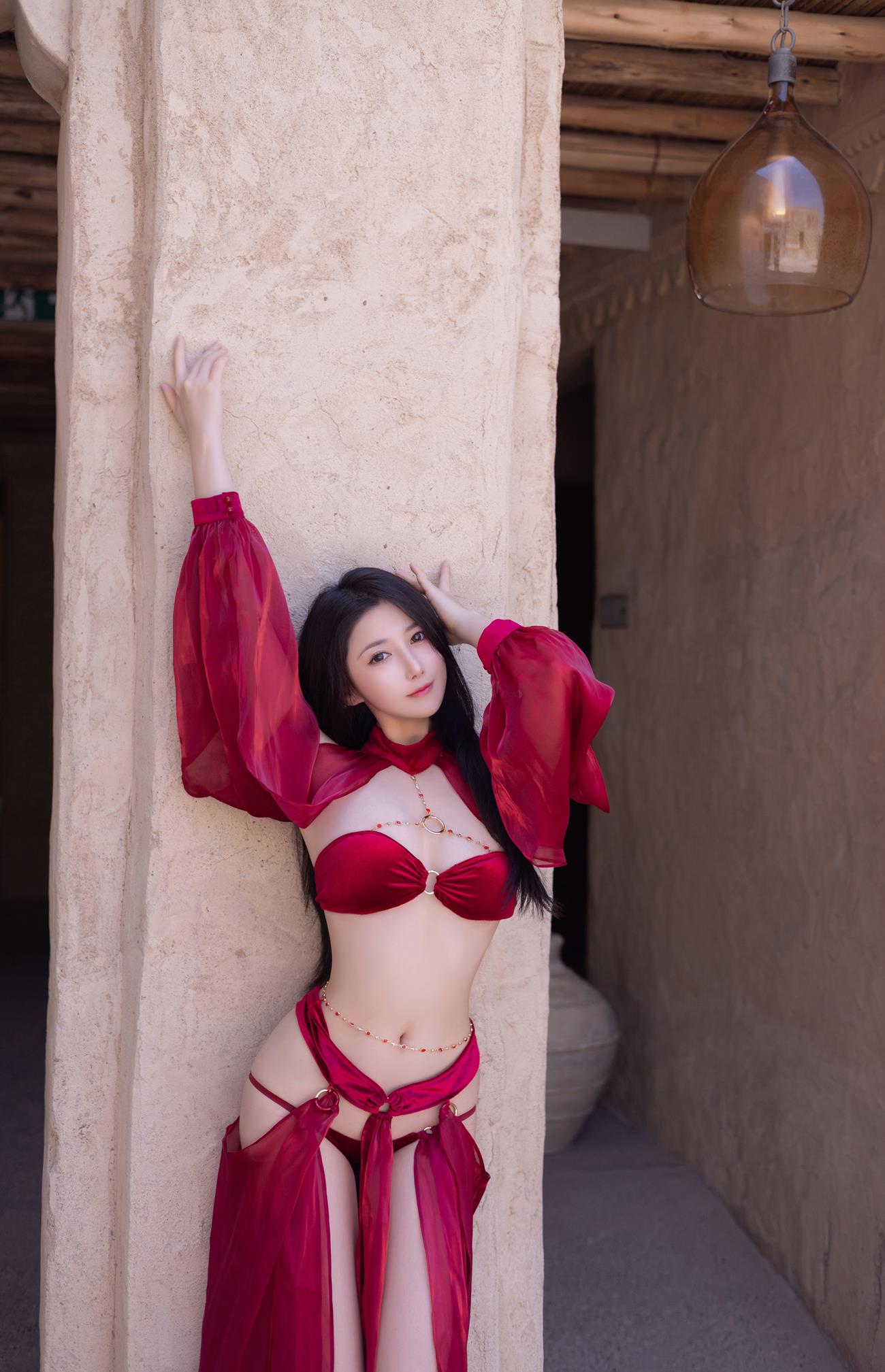 秀人名模鱼子酱Fish《惊红之舞》写真[35P]第5张