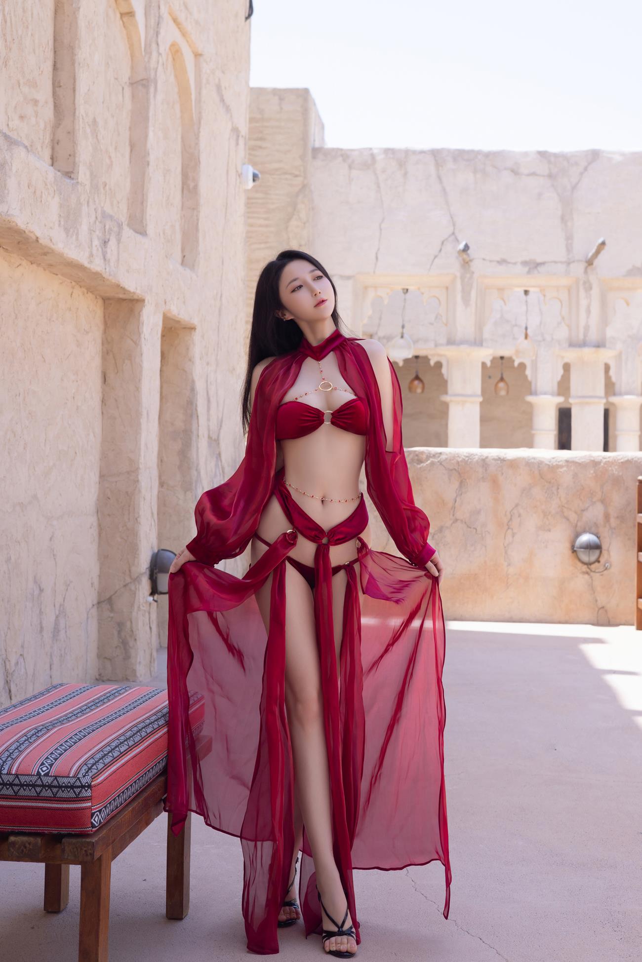 秀人名模鱼子酱Fish《惊红之舞》写真[35P]第7张
