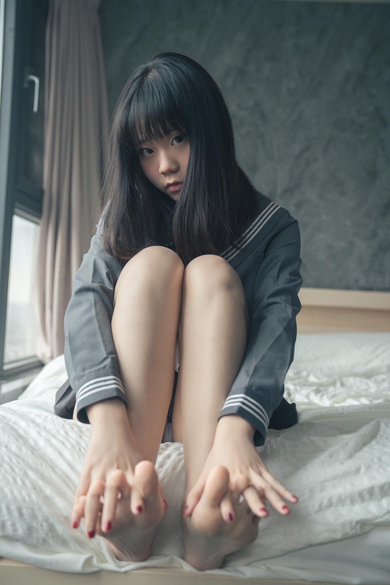 一只小栗奈   熊熊JK女友[97P]第4张