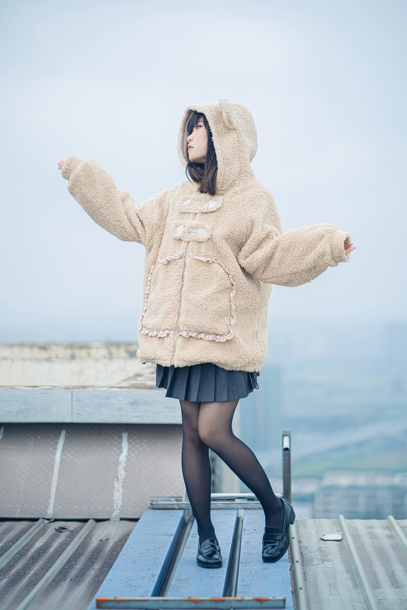 一只小栗奈   熊熊JK女友[97P]第7张