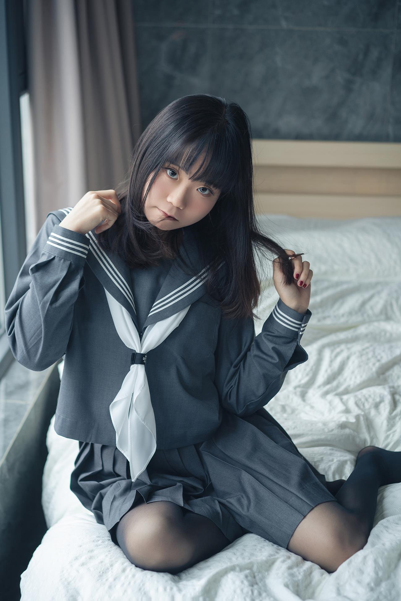 一只小栗奈   熊熊JK女友[97P]第9张