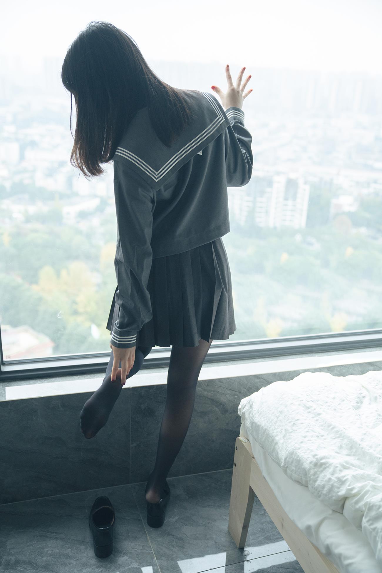 一只小栗奈   熊熊JK女友[97P]第14张