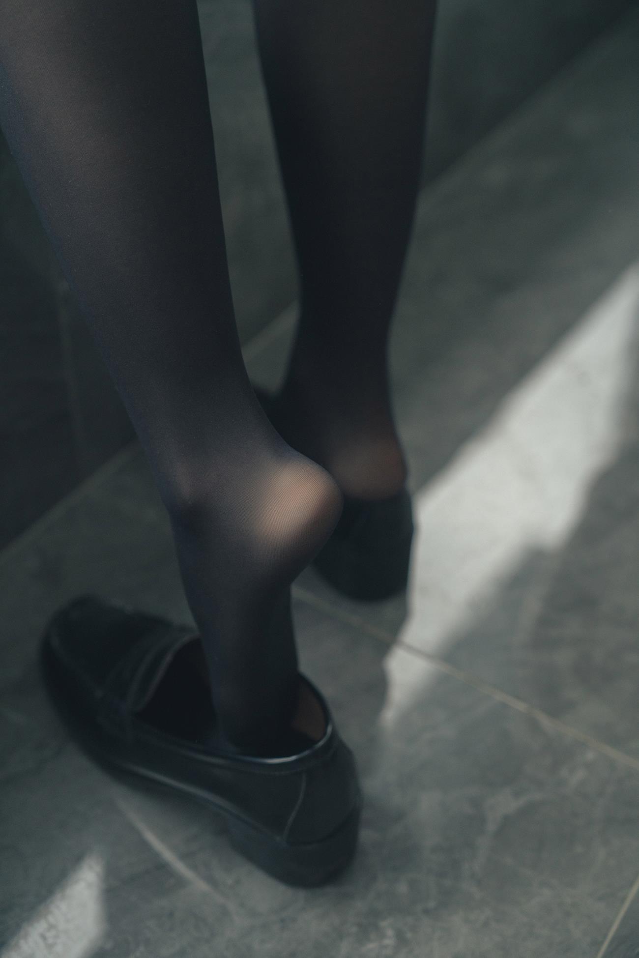 一只小栗奈   熊熊JK女友[97P]第15张
