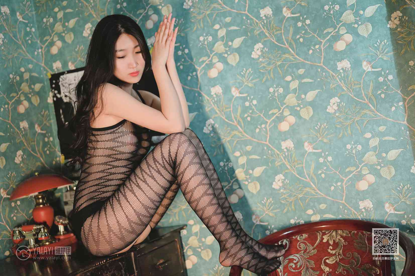 [YALAYI雅拉伊]2020.03.19 Vol.578 情人箭 玫瑰 在现浏览第2张