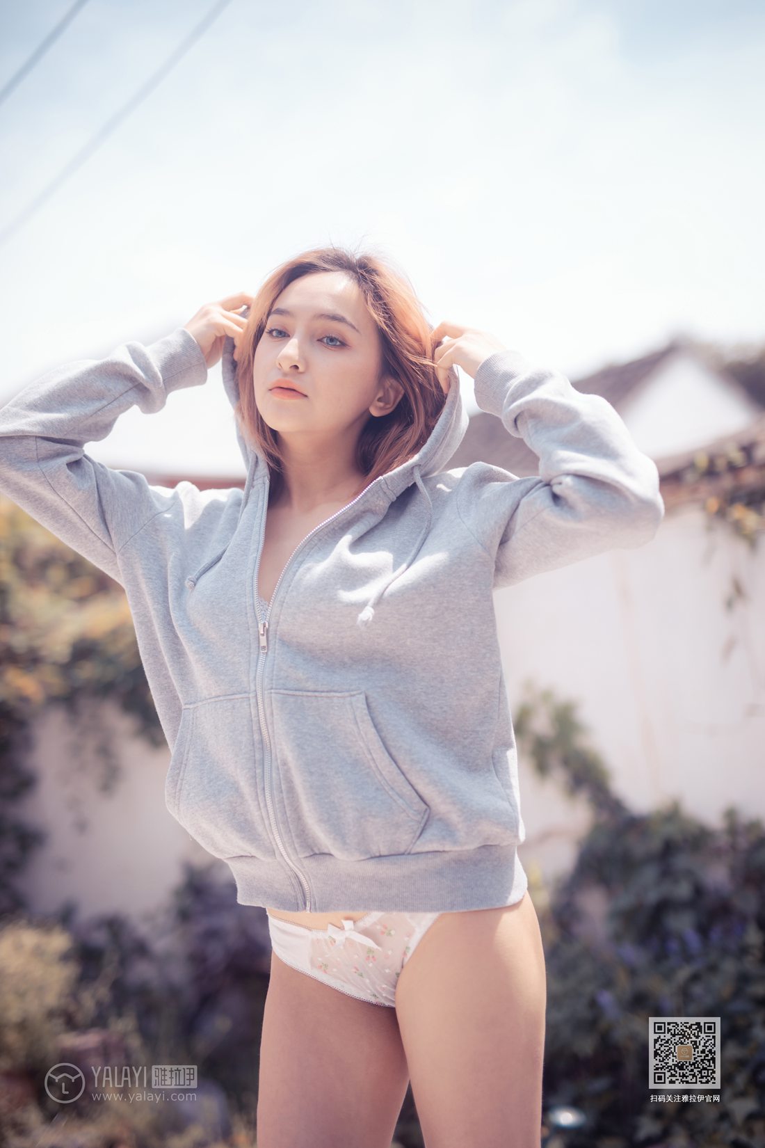 [YALAYI雅拉伊] 2020.05.25 NO.645《我的旅拍日记》Tina 在现浏览第5张