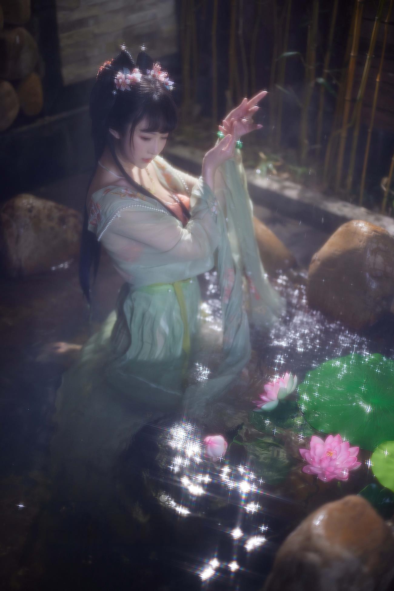 Shika小鹿鹿   不早朝[28P]第1张