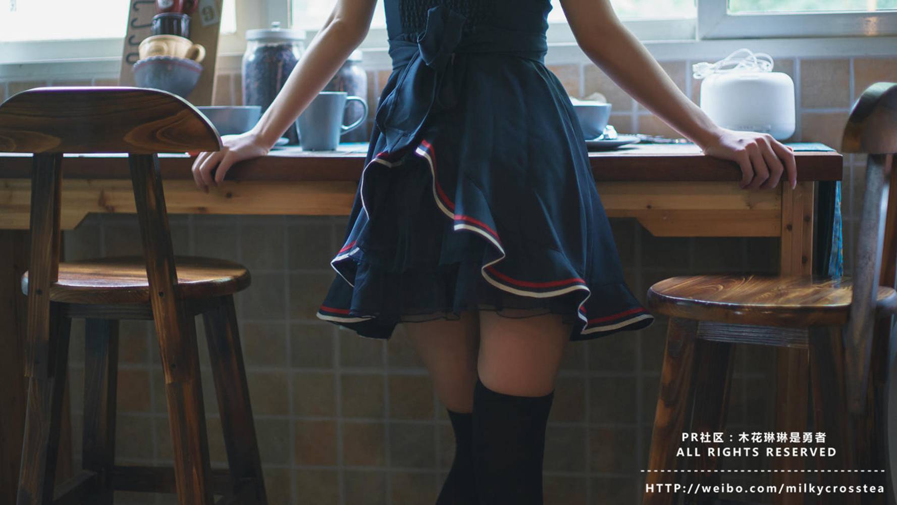 网荭Coser@木花琳琳是勇者 绝对领域 在现浏览第1张