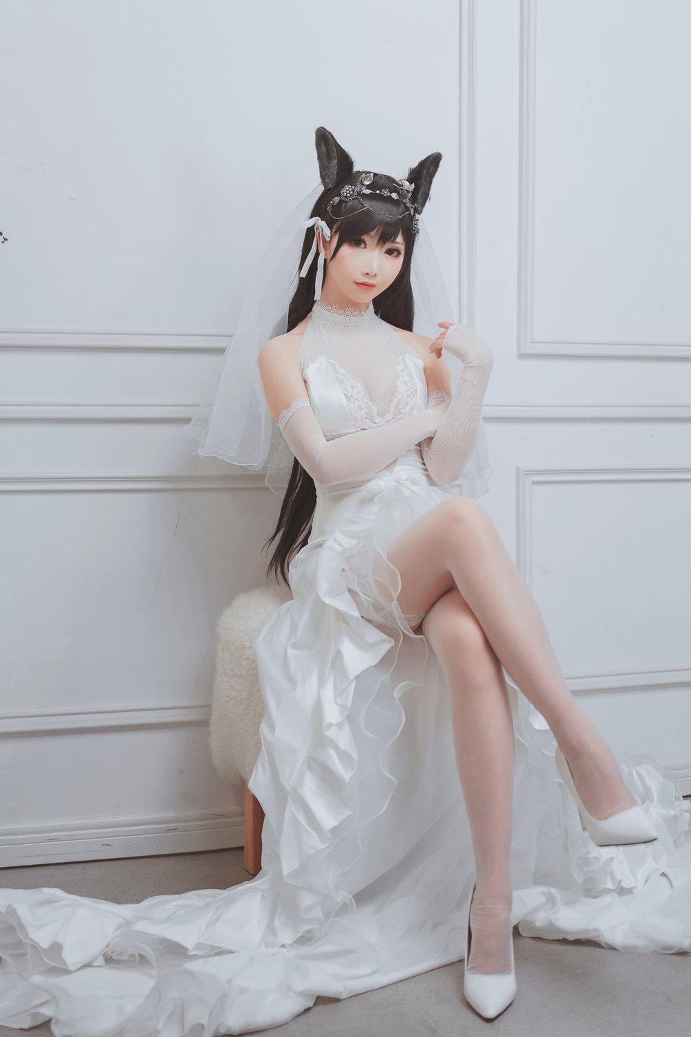 网荭Coser@面饼仙儿 爱宕花嫁 在现浏览第6张