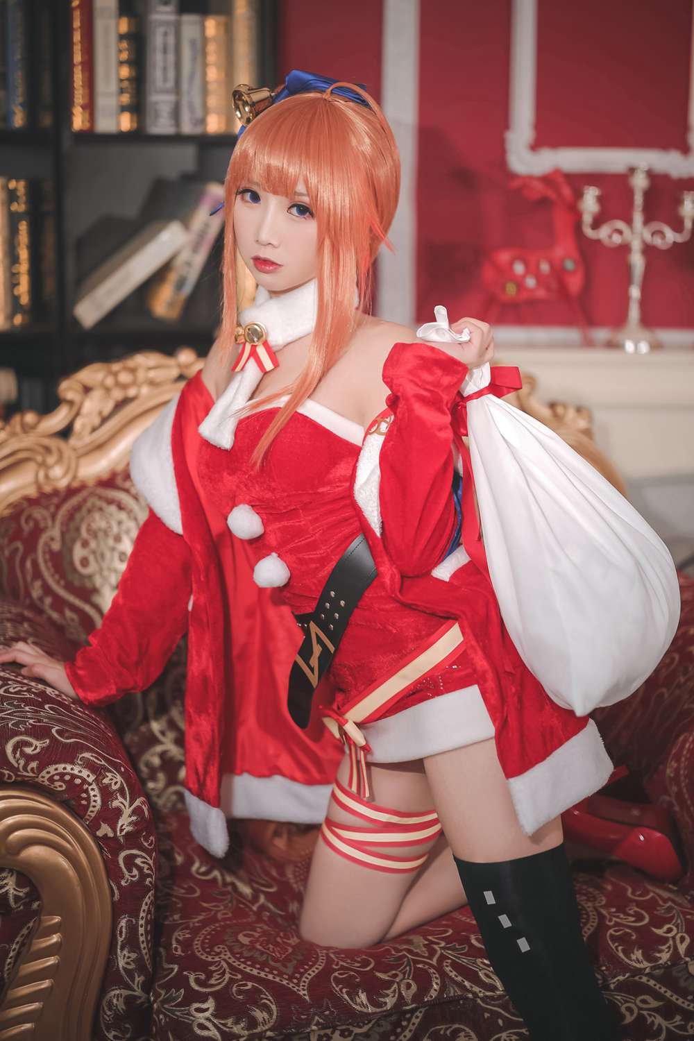 网荭Coser@面饼仙儿 FAL圣诞 在现浏览第3张