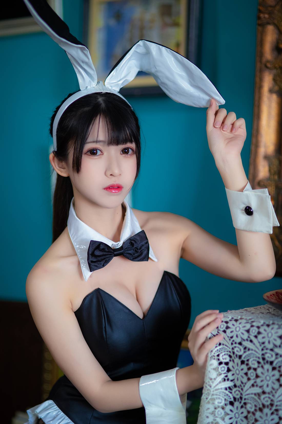 网荭Coser@鳗鱼霏儿 加藤惠 兔女郎 在现浏览第4张