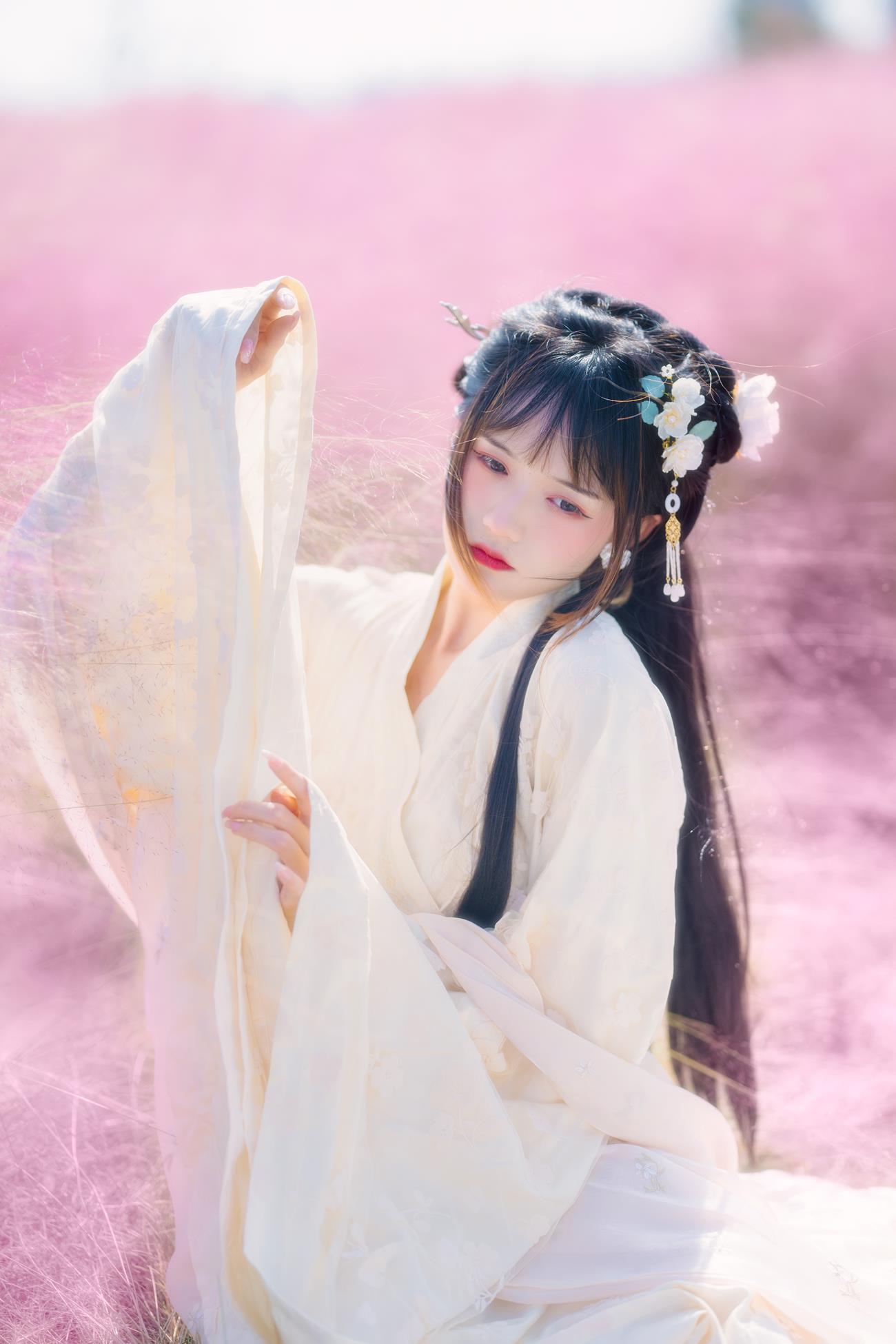 人气Coser@兔子Zzz不吃胡萝卜 粉草回忆[21P]第1张