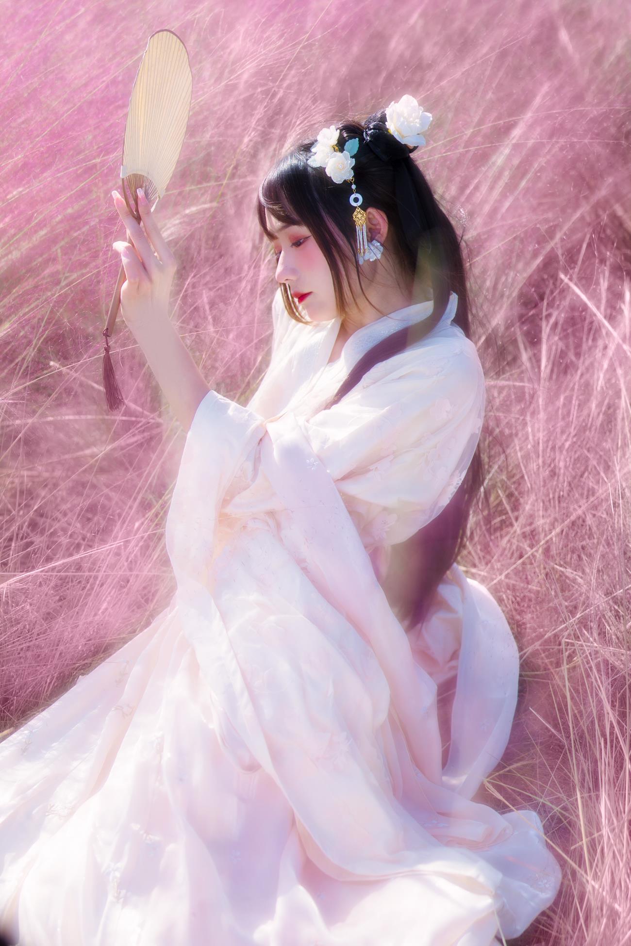 人气Coser@兔子Zzz不吃胡萝卜 粉草回忆[21P]第4张