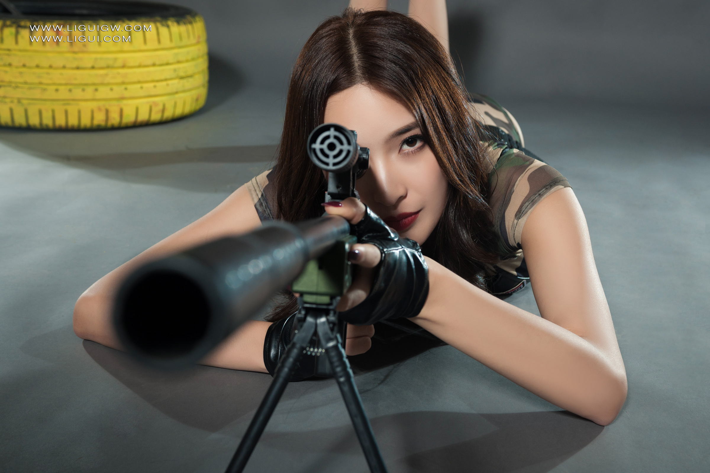 [Ligui丽柜] 2025.10.29《丝袜美脚女特种兵的诱惑》雪糕第22张