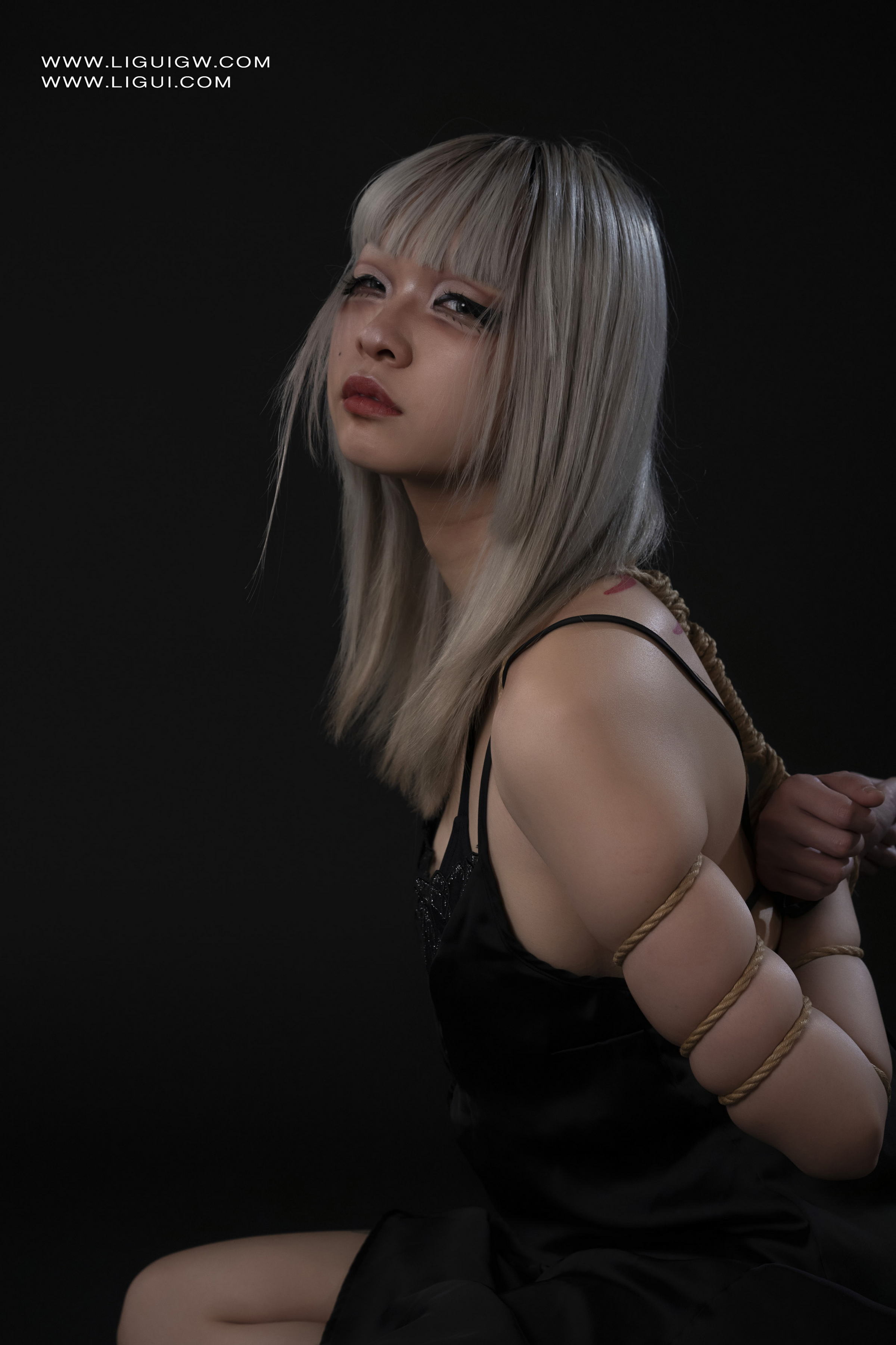 [Ligui丽柜] 2025.10.31《赤缚调教》えたまめ第2张