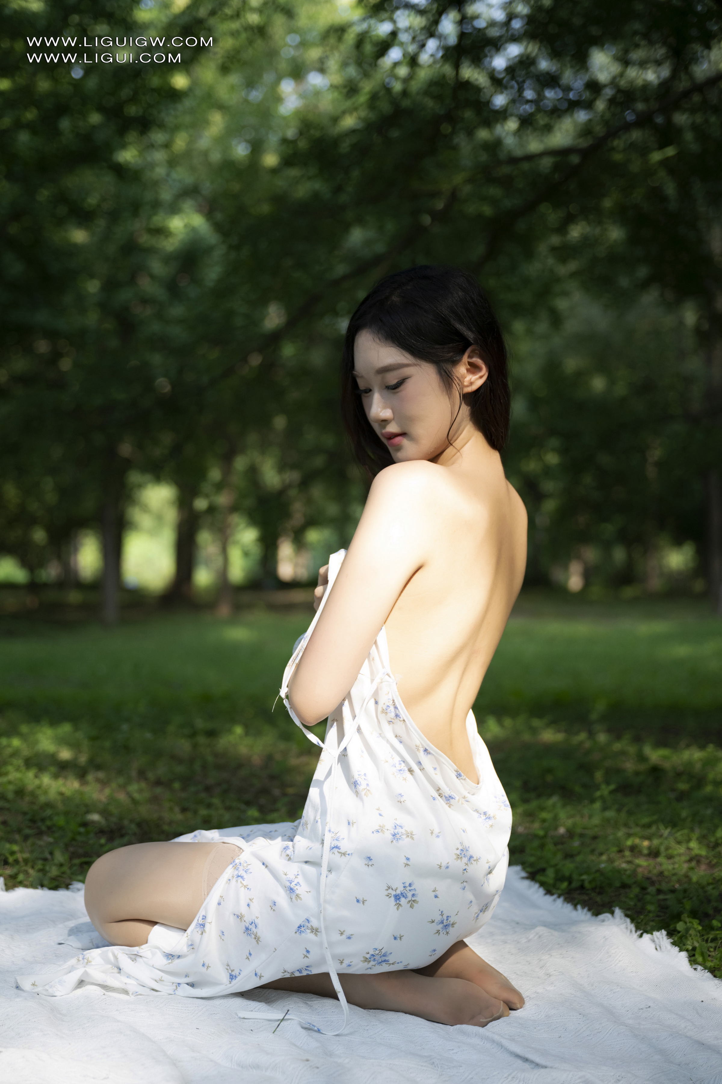 [Ligui丽柜] 2025.11.14 白纱透肤林中漫游 昆昆第16张