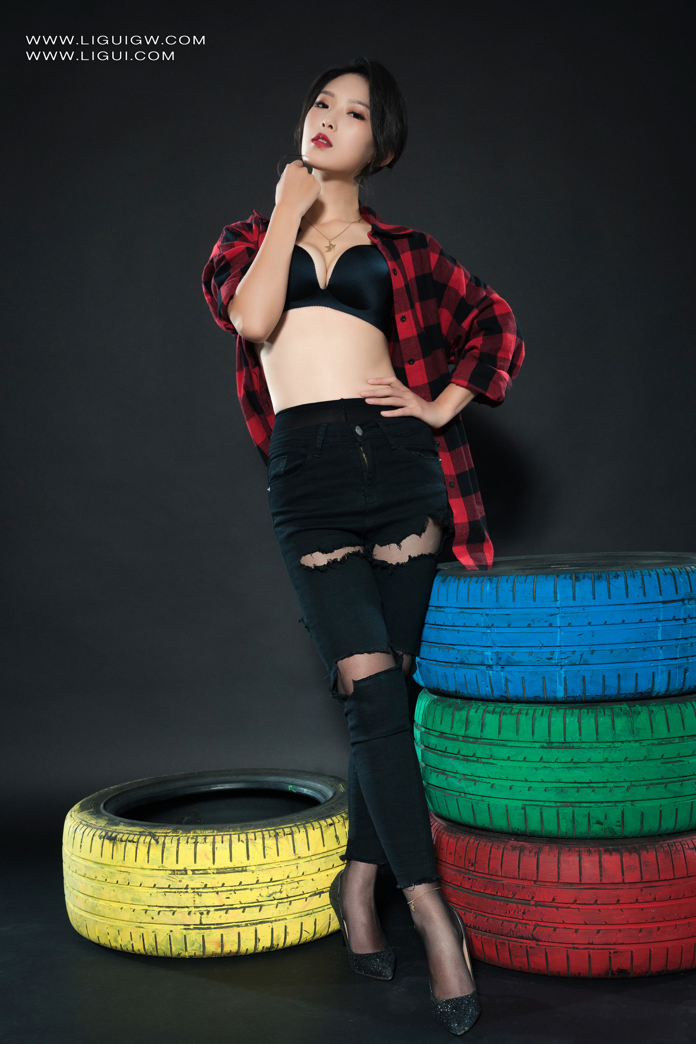 [Ligui丽柜] 2025.11.03《红与黑的激情碰撞》维拉 Weila第3张